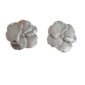 Vintage Silver Flower Clip On Earrings